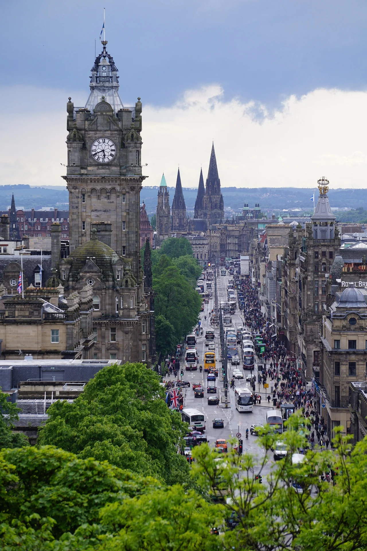 Edinburgh Castle overlooking the historic capital